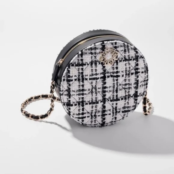 White House Black Market Tweed Round Clutch - Picture 1 of 12
